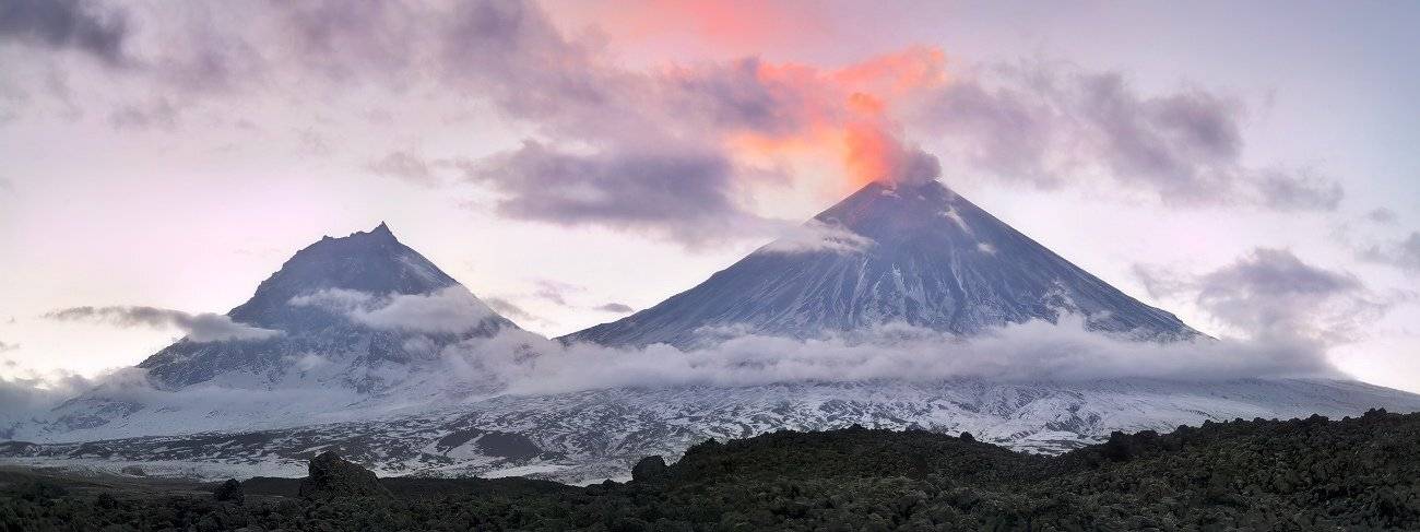 камчатка, вулкан, ключевской, камень, небо, облака, горы, снег, Сергей Макурин