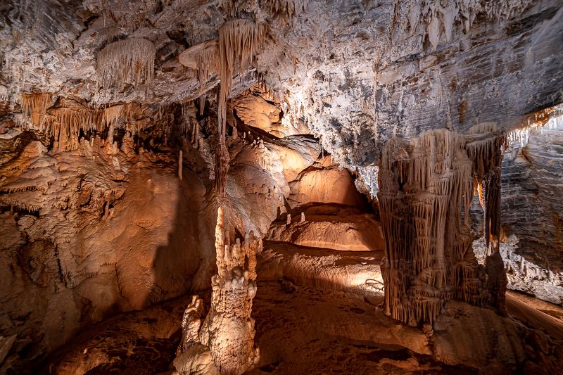 chasm; caving; geology; rocks; stalactites; stalagmites; france; aude Gouffre géant de Cabrespine фото превью
