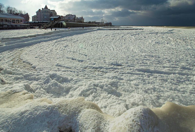 Морозный прибой. Балтийское море. Февраль фото превью
