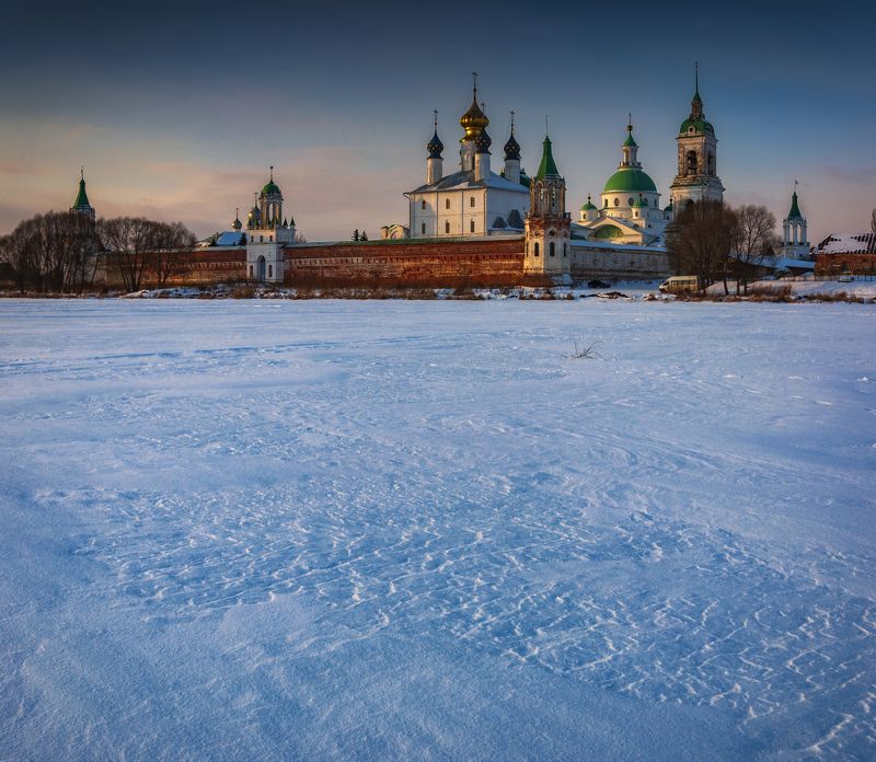 зима,пейзаж,природа,снег,закат,монастырь,золотоекольцо Зимний закат фото превью