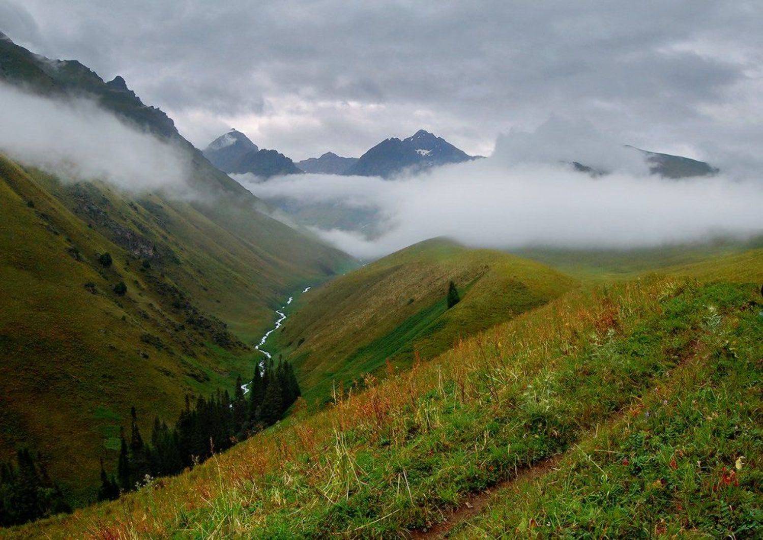 горы, непогода, облачность, тянь-шань, flyman