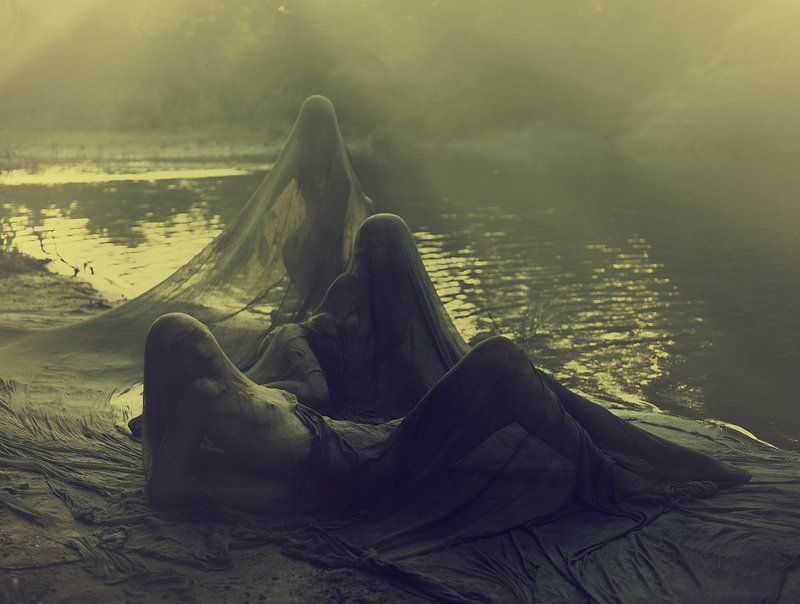 Берег, Девушка, Девушки, Обнаженные, Ткань, Туман Речные жительницы фото превью