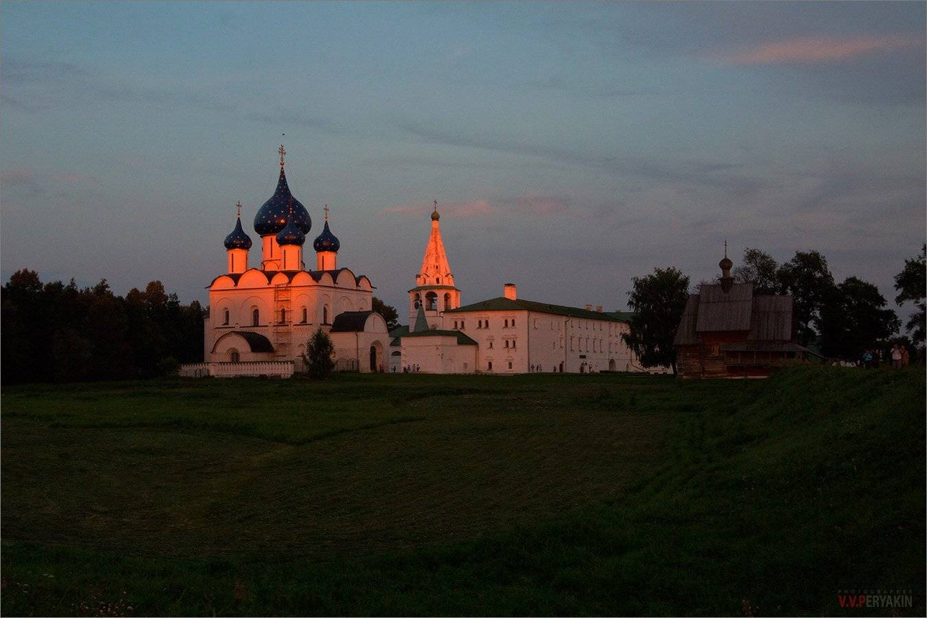 , Виктор Перякин