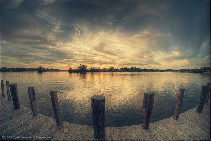 Exploded sunset.... фото превью