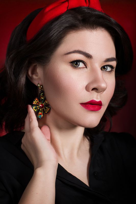 Женский портрет, портрет, красный цвет, Украшения,  Red Soutache фото превью