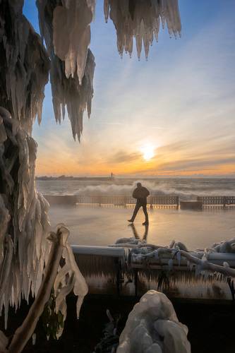 Шторм в Ялте