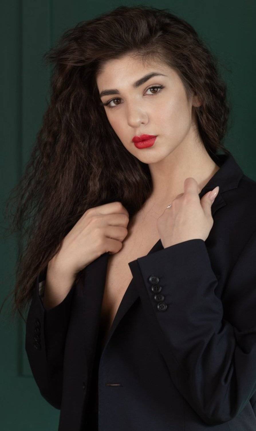 , Гузель Мамзель