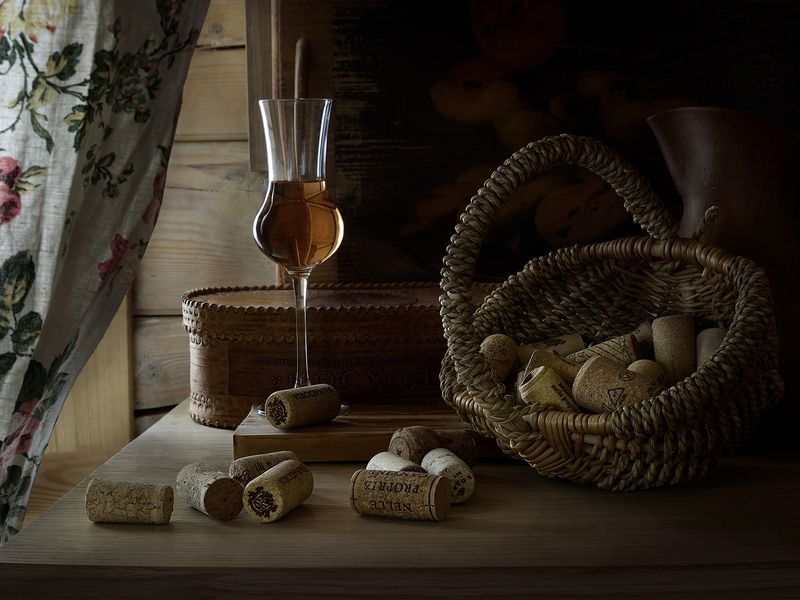 Рюмка вина. фото превью