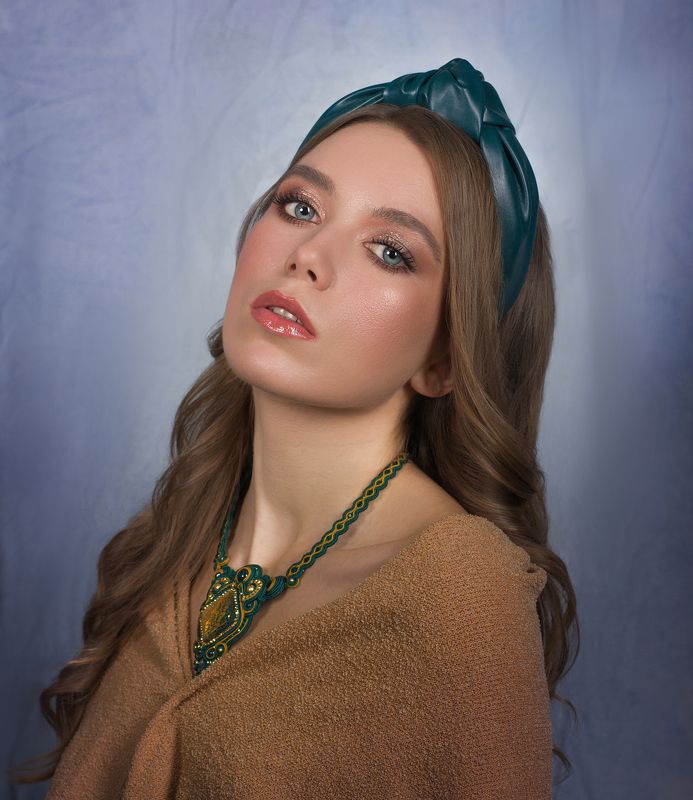 Женский портрет, портрет, Зеленый цвет, украшения Green Soutache фото превью