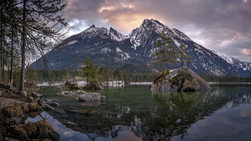 озеро, горы, острова, облака, небо, восход, hintersee Горное озеро фото превью