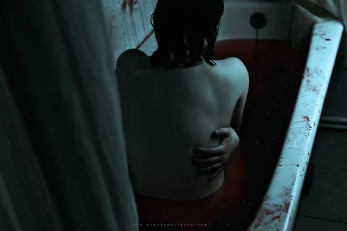 Т ё м н а я   к р о в ь 