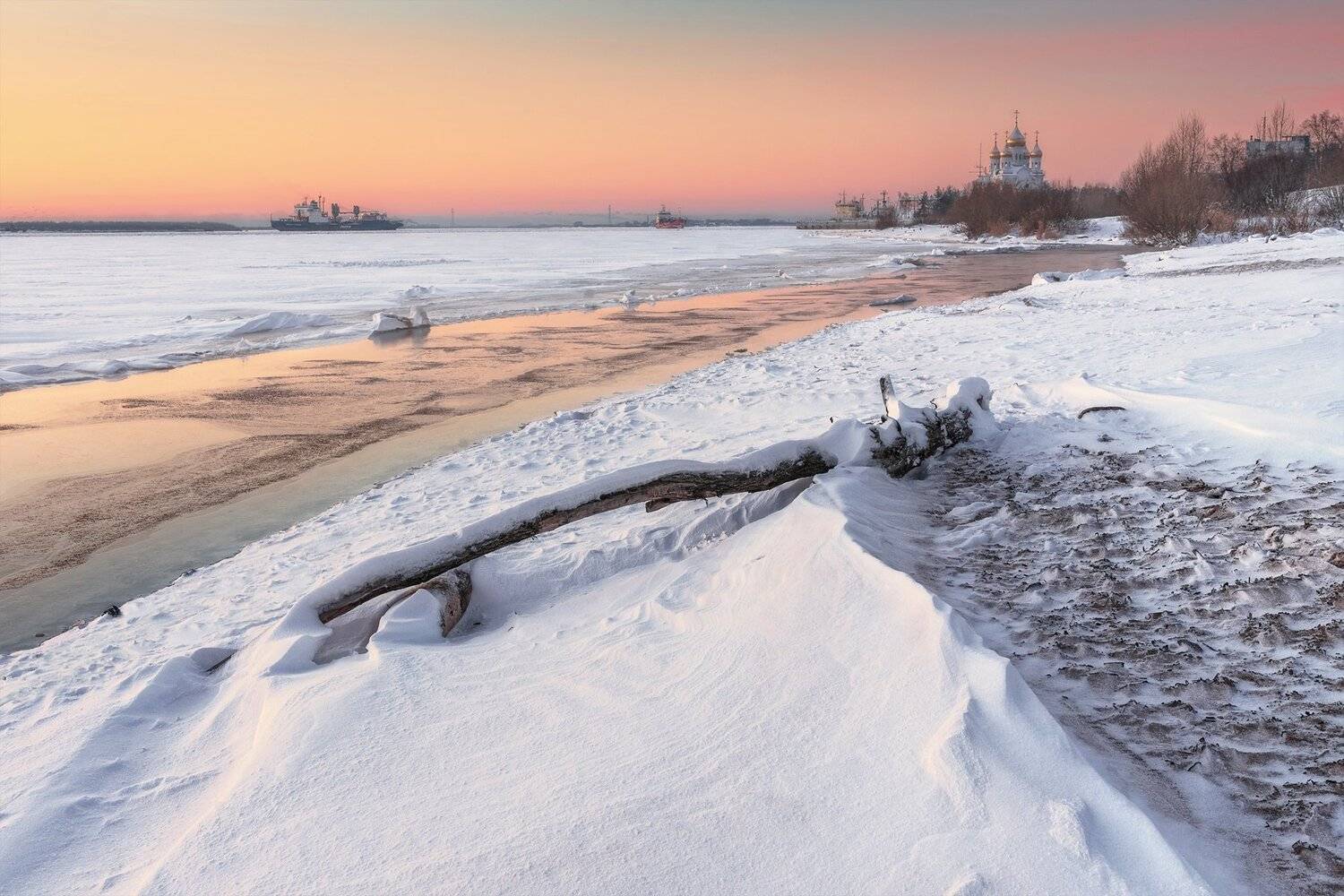архангельск северная двина берег закат зима декабрь снег мороз дерево сугробы собор корабли, Ра Вера