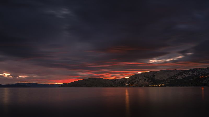 хорватия, остров крк (krk), ночь, свет, облака, море, стара башка Начало ночи фото превью