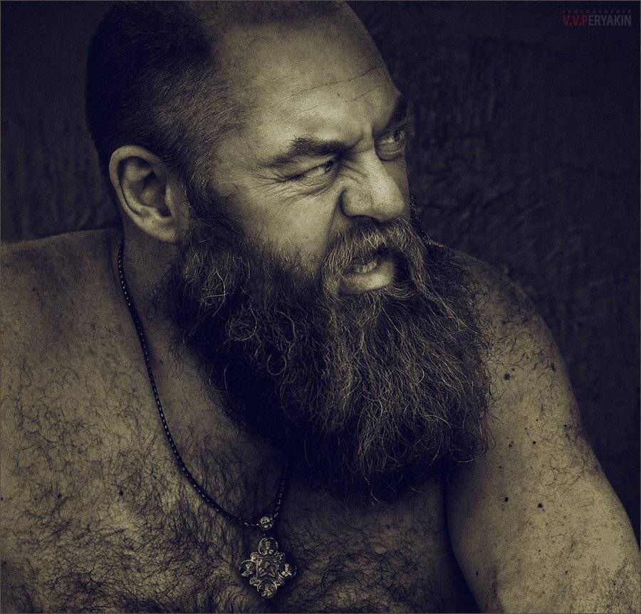 , Виктор Перякин