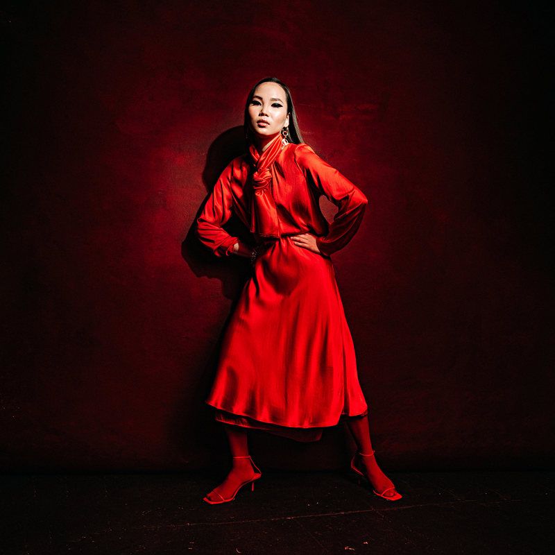 Вика в цвете фото превью