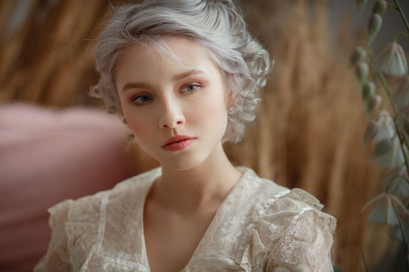 портрет Алиса фото превью