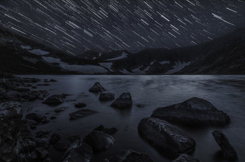 Горы, Звезды, Золотая долина, Каровые озера, Космос, Кузбас, Кузнецкий Алатау, Курумник, Ночь, Сибирь, Хакасия, Хунухузух Кузнецкий Алатау, озеро Хунухузух. фото превью