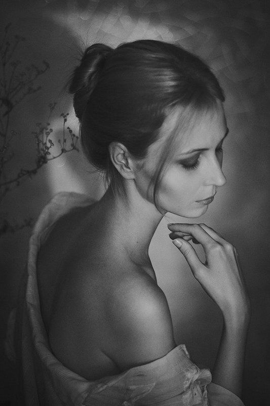 Fragile фото превью
