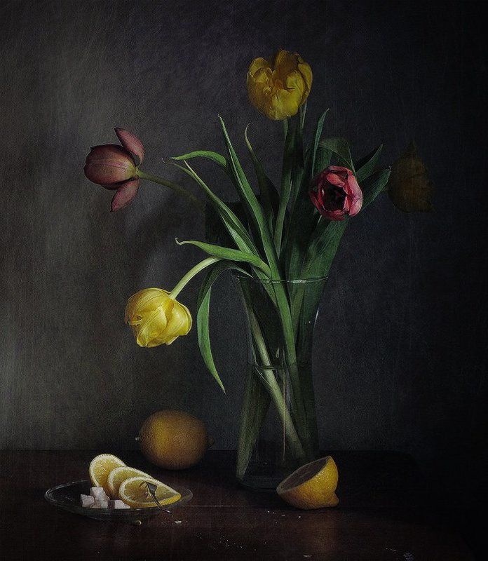 Лимон, Натюрморт, Тюльпаны С лимоном фото превью