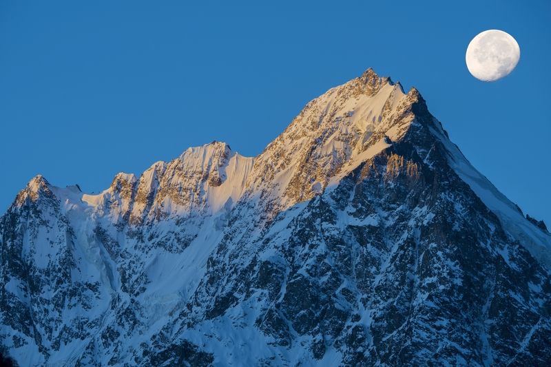 Кабардино-Балкария, Чегемское ущелье, гора Тихтенген, Северный Кавказ, г. Тихтенген-рассвет фото превью