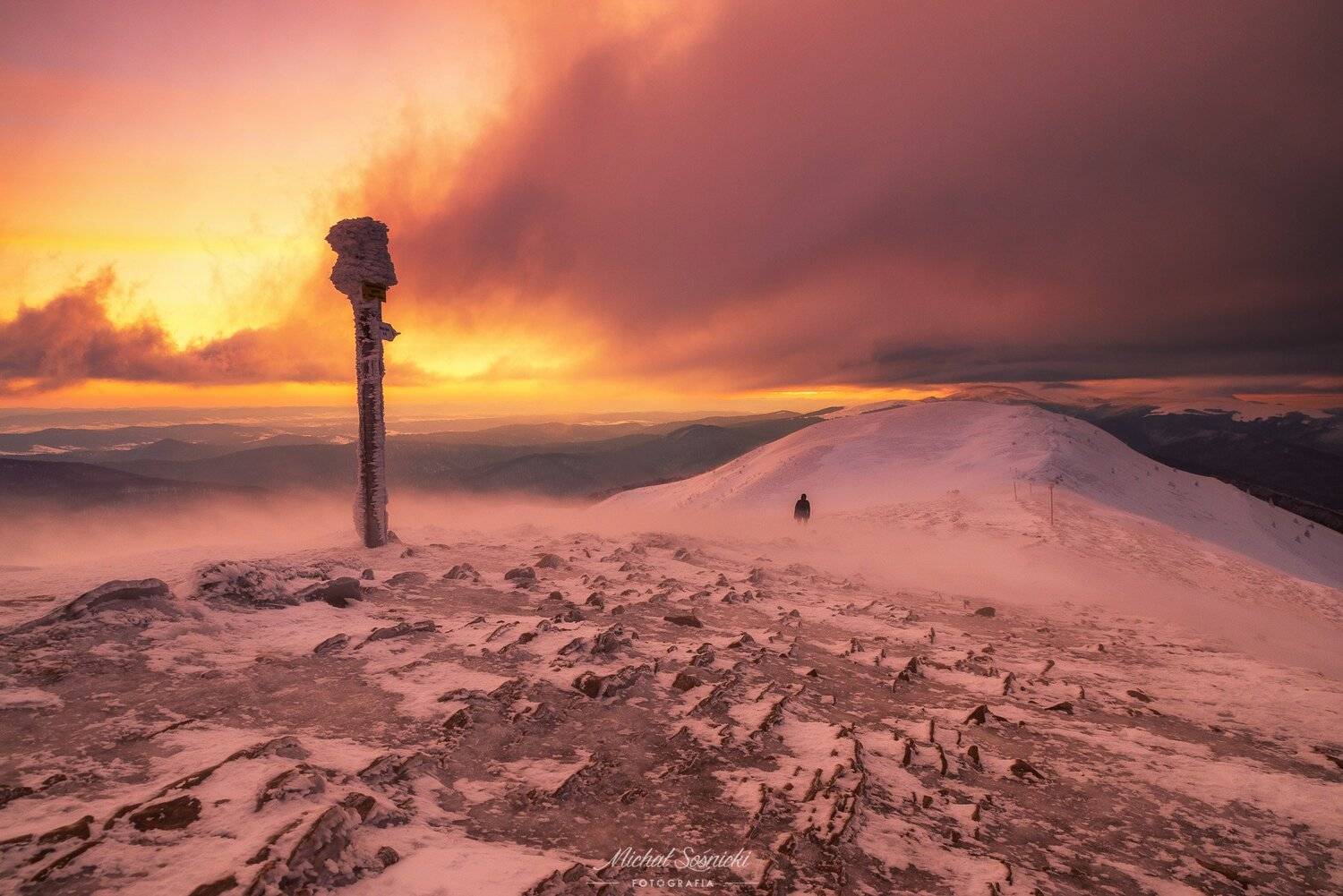 #polska #beskidy #mountains #tatras #landscape #layers #benro #benq #pentax #sunrise, Michał Sośnicki