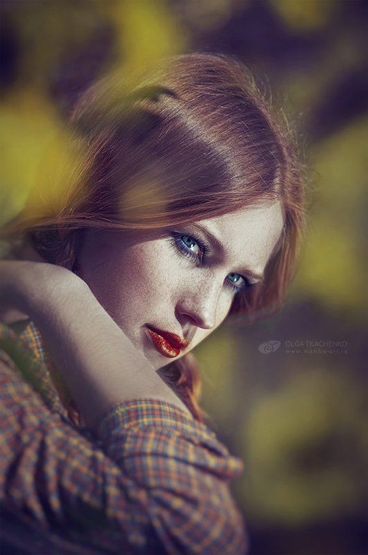 beautiful, colors, Elegance, Green, Model, Outdoors, Park, People, Photo, Portrait, Spring, Style, Sunlight, Trees Surprise me фото превью