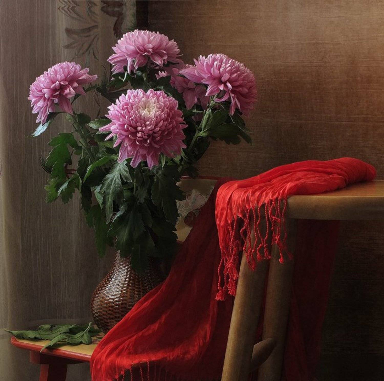 Драпировка, Красный, Натюрморт, Хризантемы, LudmilaNG