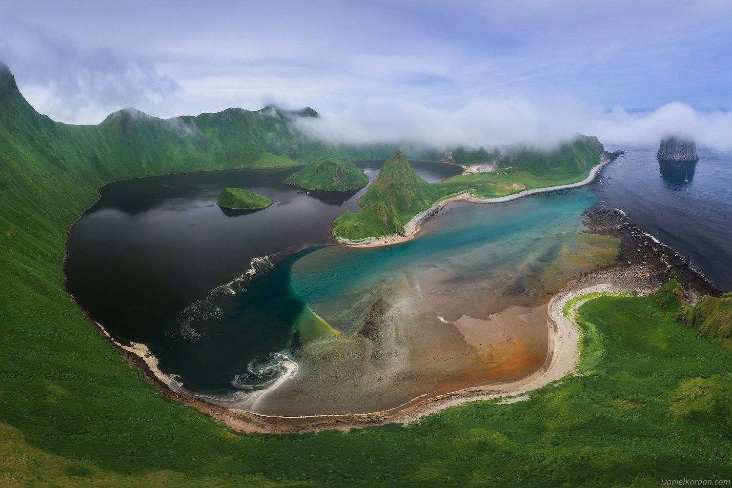 Остров Янкича, Северные Курилы, Даниил Коржонов