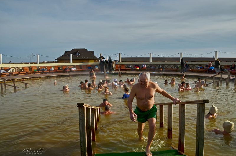 зима, арабатская стрелка, термальный источник, оздоровительный комплекс Арабатские термы фото превью