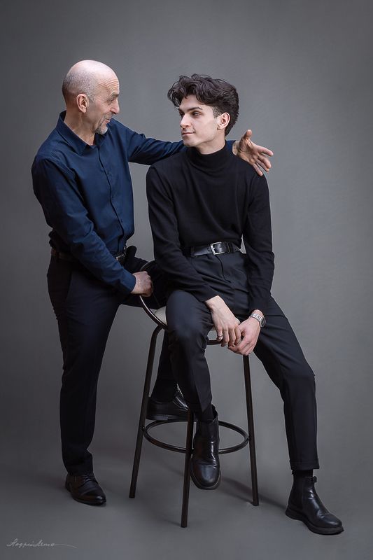 Отец и сын. фото превью