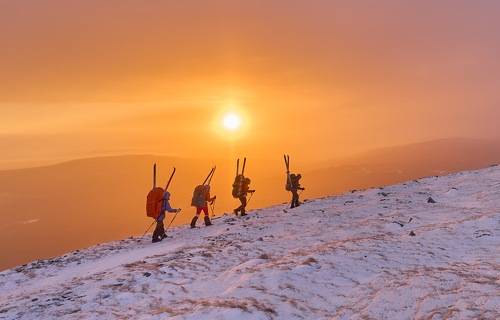 Зимнее, рассветное.