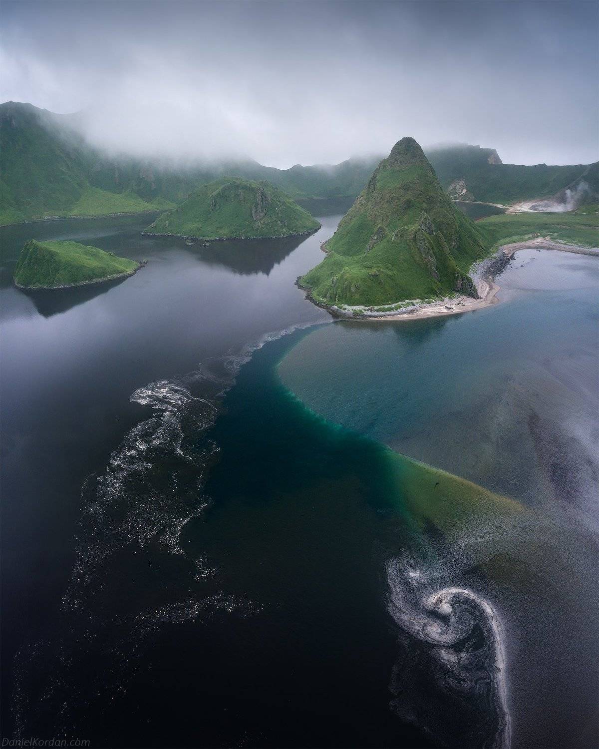 Остров Янкича, Северные Курилы, Даниил Коржонов