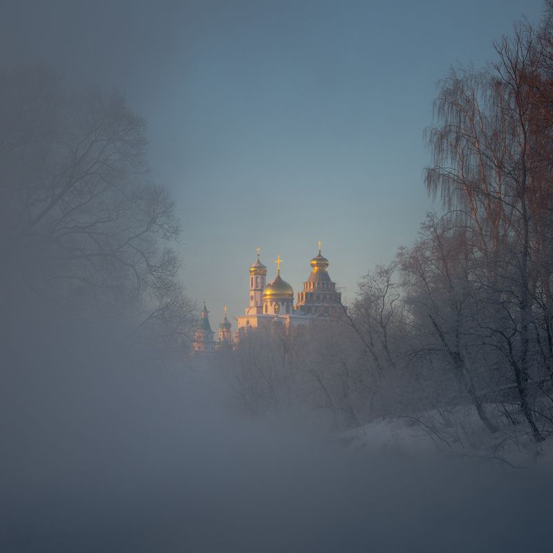 истра зима новоиерусалим новоиерусалимский монастырь река Первые лучи рассвета на Истре фото превью