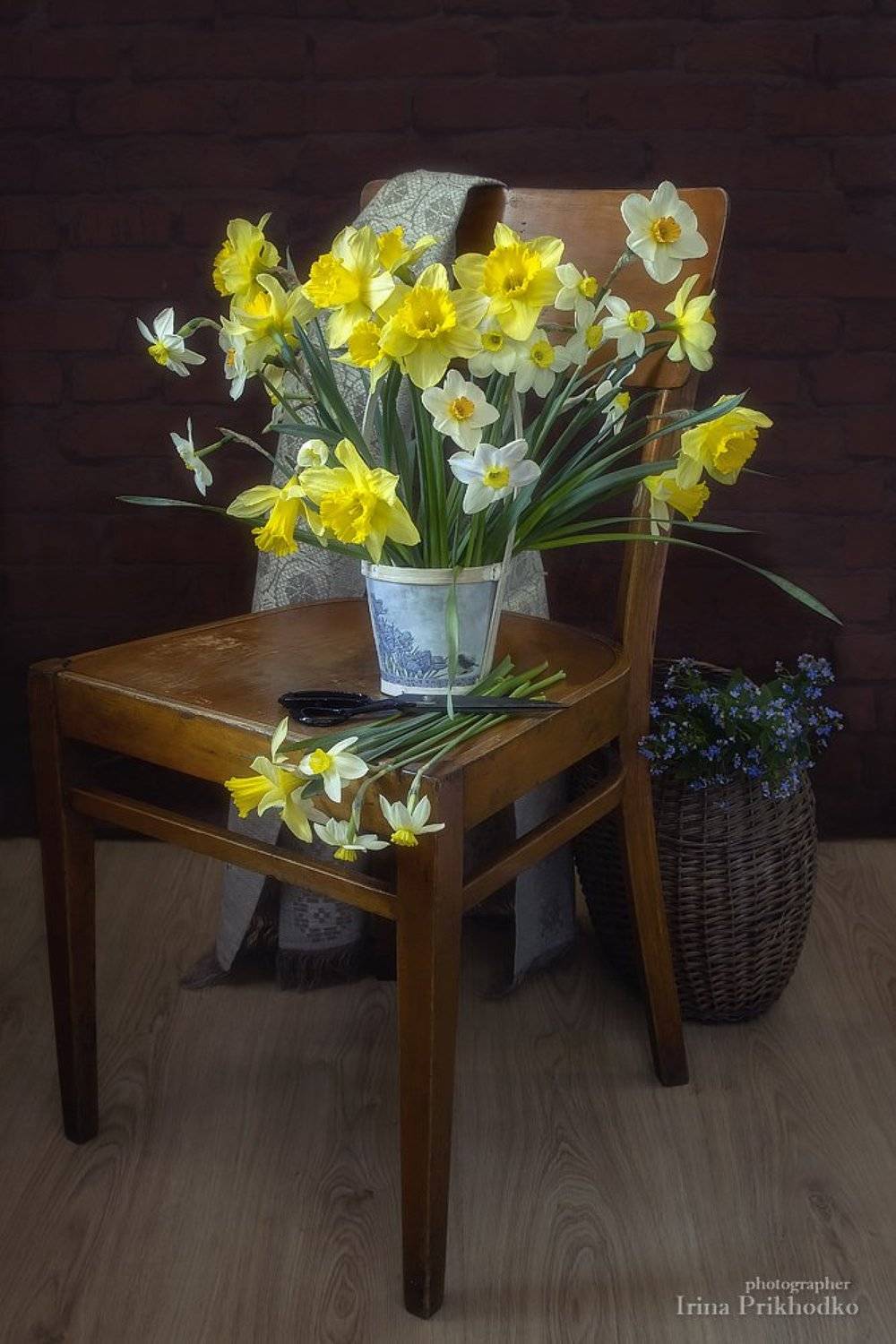 натюрморт, весна, настроение, цветы, нарциссы, незабудки, деревенский, винтажный, художественное фото, Ирина Приходько