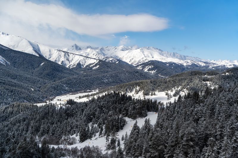 mountains sky clouds plateau rage landscape spring rock caucasus Arkhyz ski. фото превью