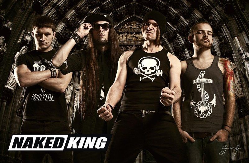 Naked King фото превью