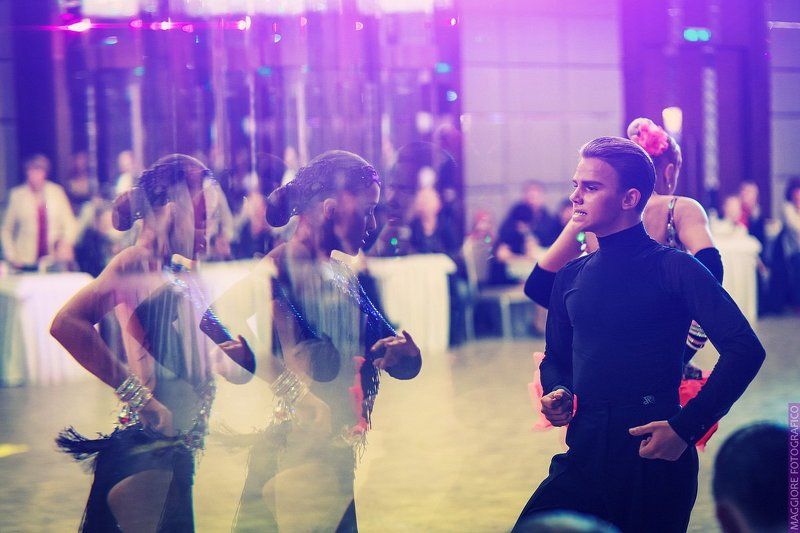 Танец отражений фото превью