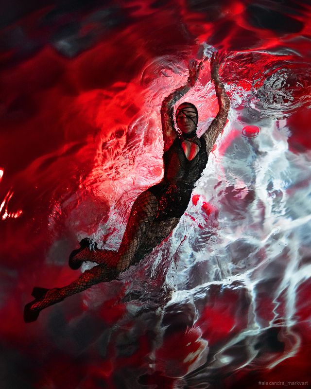подводная съемка, под водой, under the water, underwater, in water,red, fashion, фэшн Под водой фото превью