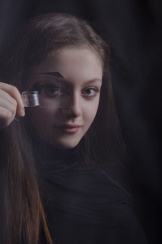 Девушка глаза портрет красота фотопортрет  Смотрю на тебя пристально фото превью