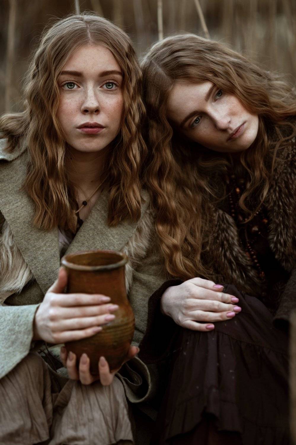 Sisters, Eyes, Milk, Village, Women, Любовь Нова