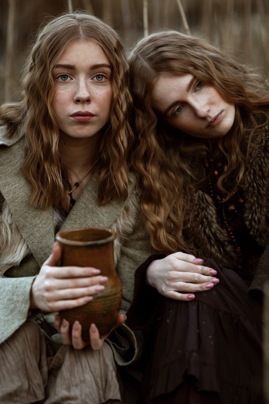 Sisters, Eyes, Milk, Village, Women Sisters фото превью