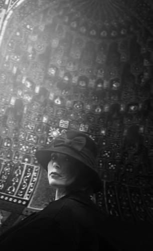 Чужестранка 