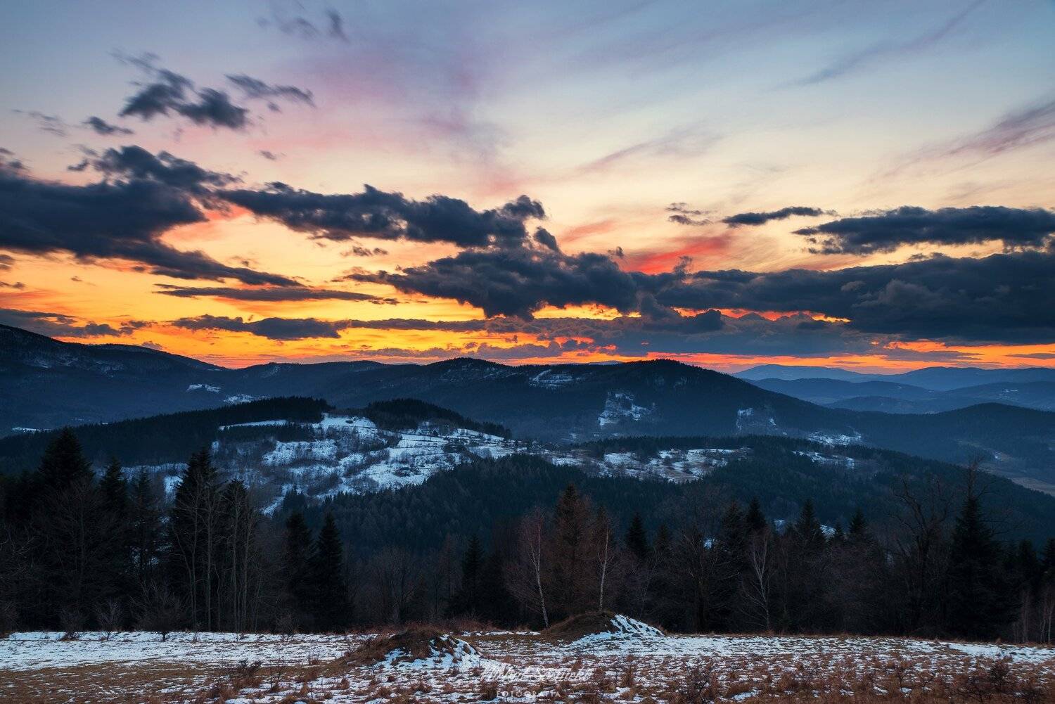 #poland #zawoja #sunrise #cloudy #mountains #sky #color #sun #majestic #nature #amazing, Michał Sośnicki