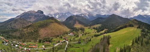 Весна. Дорога через Татры
