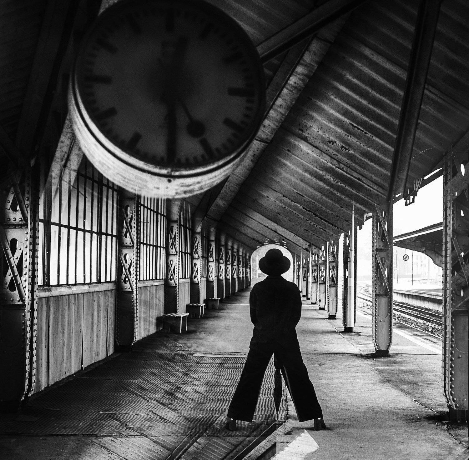 чб,вокзал,улица, Мария Буданова