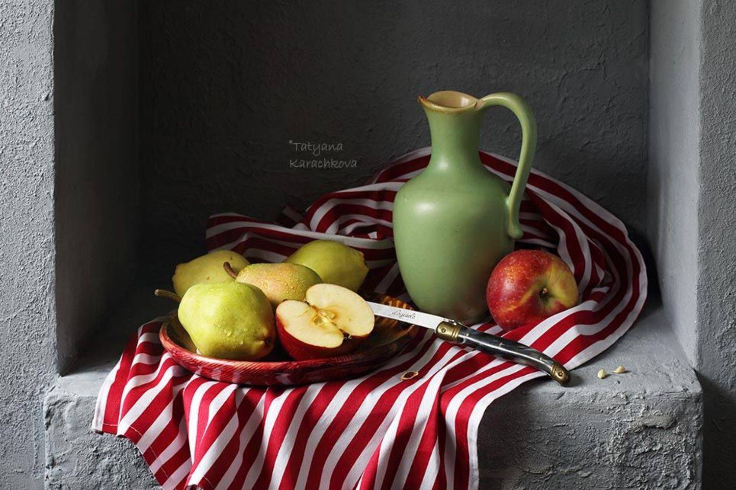 натюрморт,  кувшин, груши, яблоки, ниша, Tatyana Karachkova