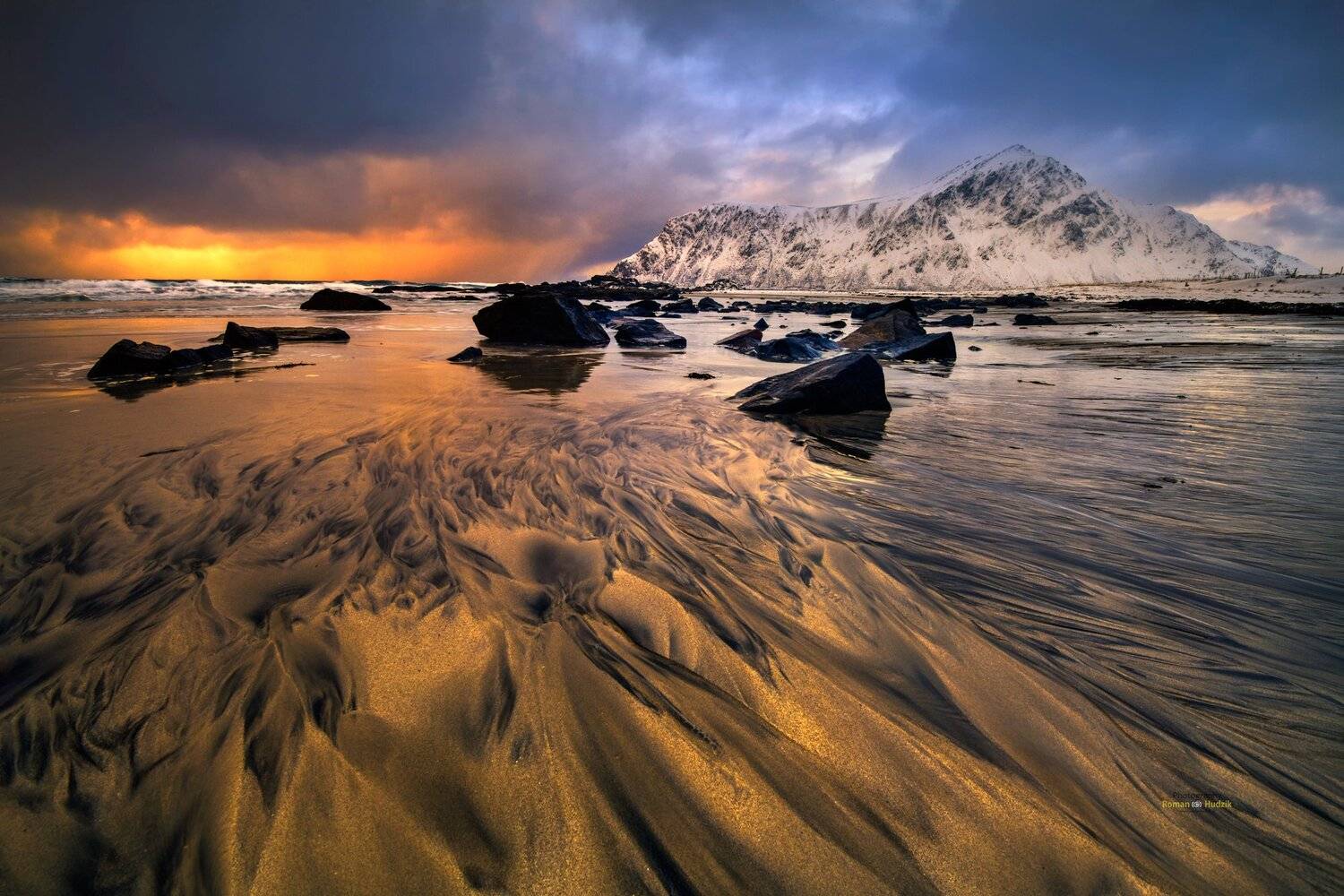lofoten, landscape, sunrise, sunset, clouds, norway, sea, Roman Hudzik