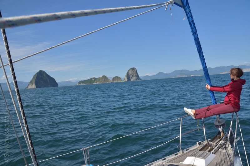 Курилы, Курильские острова, Камчатка, экспедиция, шагнивнеизведанное, путешествие, яхта, девушка, парусник Яхтенная экспедиция на Северные Курилы (из альбома, август 2020 г) фото превью