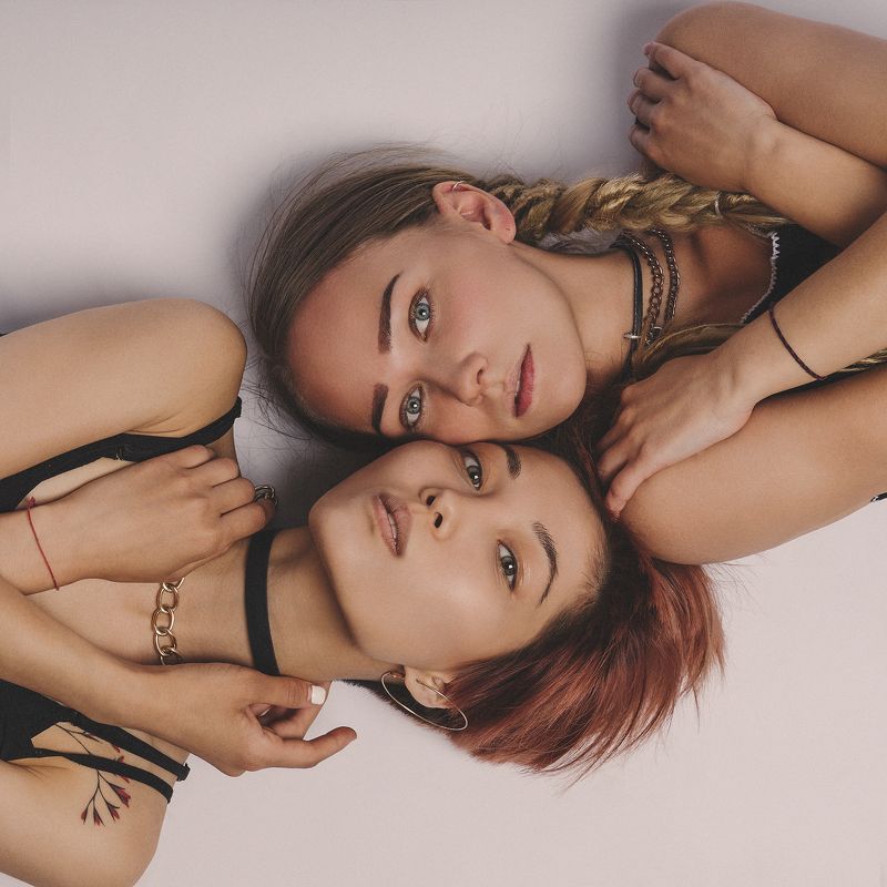 Two Views фото превью