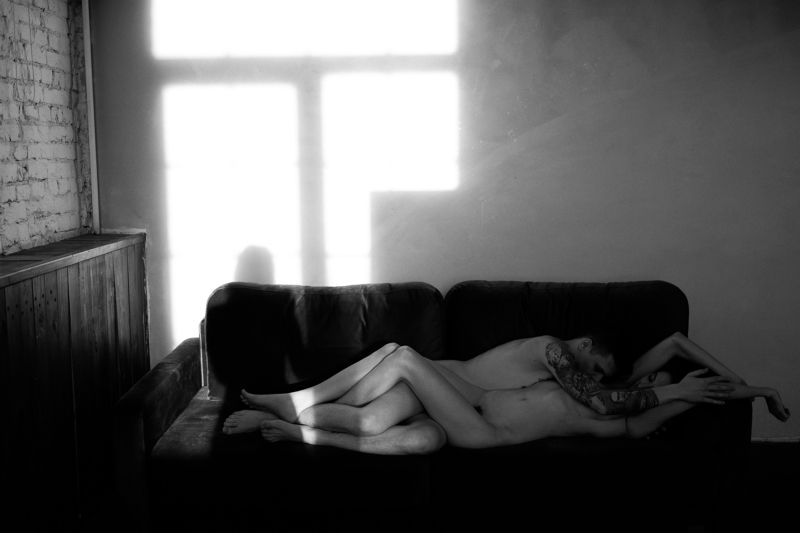 фотограф ню В присутствии фотографа фото превью